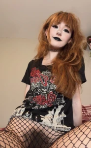 Sammynoodlesoup - i <3 black lipstick